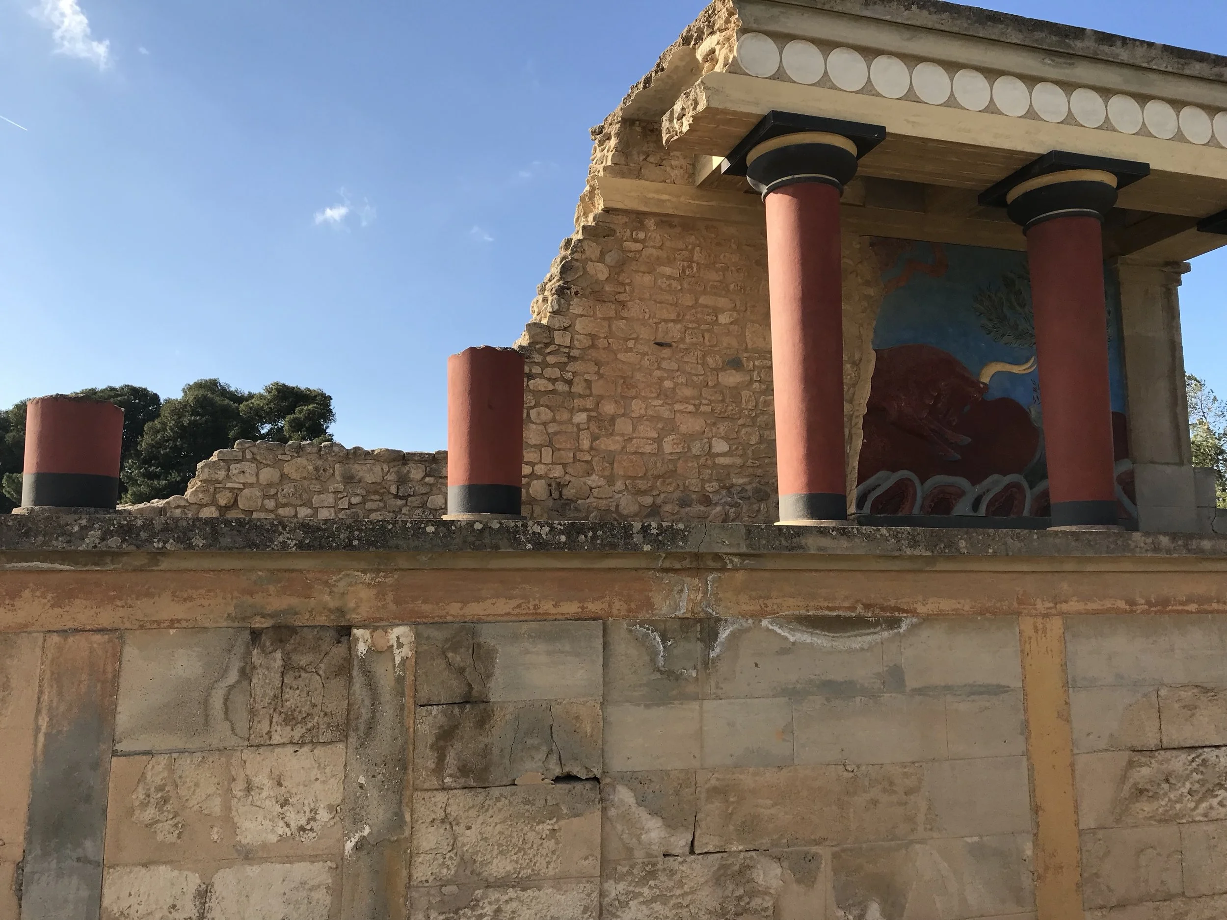 Straight and Down: Navigating Crete and Knossos